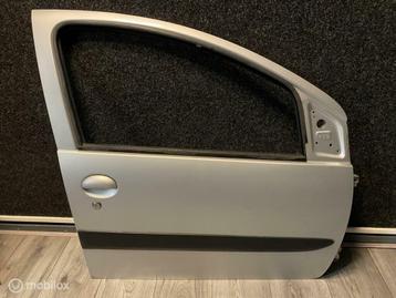 Toyota Aygo C1 107 ('05-14) 5DRS Portier Deur Rechtsvoor 1E7 beschikbaar voor biedingen