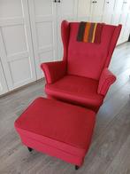 Rode Ikea fauteuil met voetenbankje, Huis en Inrichting, Fauteuils, Ophalen, Gebruikt