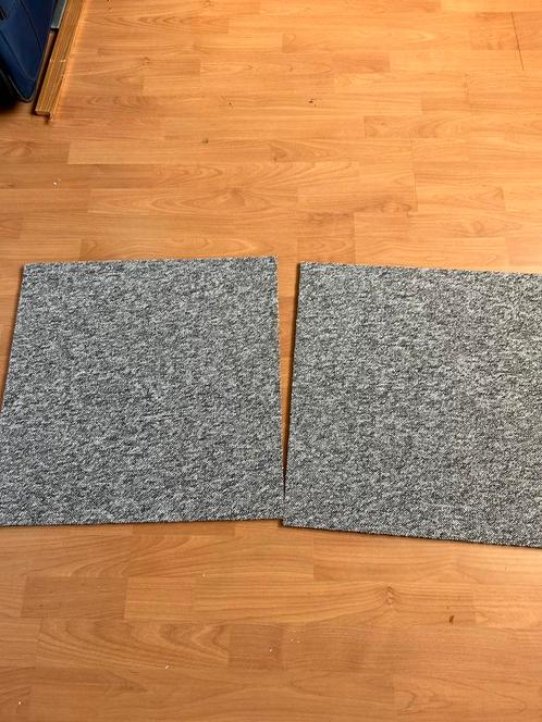 20m2 vloertegels - licht grijs - 50 bij 50, Doe-het-zelf en Verbouw, Vloerdelen en Plavuizen, Nieuw, Plavuizen, Steen of Klei
