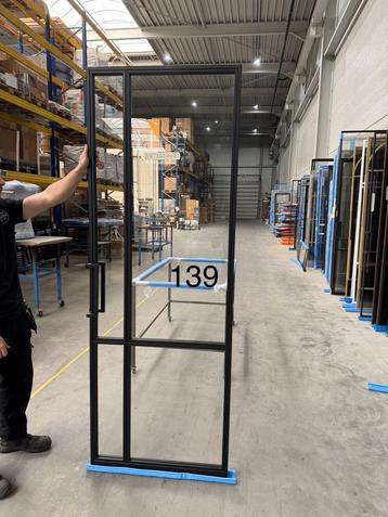 Taatsdeur 2295mm x 818mm exacte maat *sale 139 beschikbaar voor biedingen