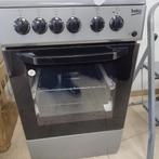 Beko CSS 42014 - zilver 4 branders + 1 elektrische oven, Ophalen, Minder dan 45 cm, Oven, Zo goed als nieuw