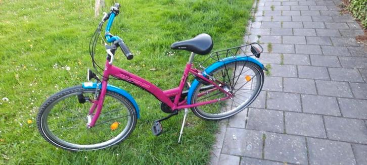 Te koop: Goedfietsende Alpina 26 inch meidenfiets, Fietsen en Brommers, Fietsen | Meisjes, Gebruikt, 26 inch of meer, Handrem