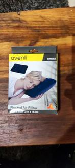 (NIEUW!) Lucht kussen, voor kamperen , vliegen of in de auto, Ophalen of Verzenden, Nieuw