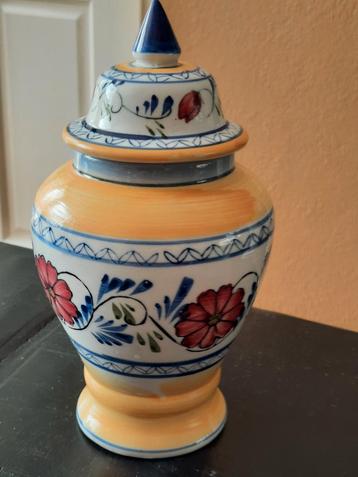 Dekselvaas / vaas vintage  beschikbaar voor biedingen