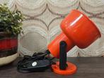 Retro jaren 70 spot lamp oranje kunststof
vintage wandlamp, Verzamelen, Retro, Ophalen of Verzenden, Huis en Inrichting