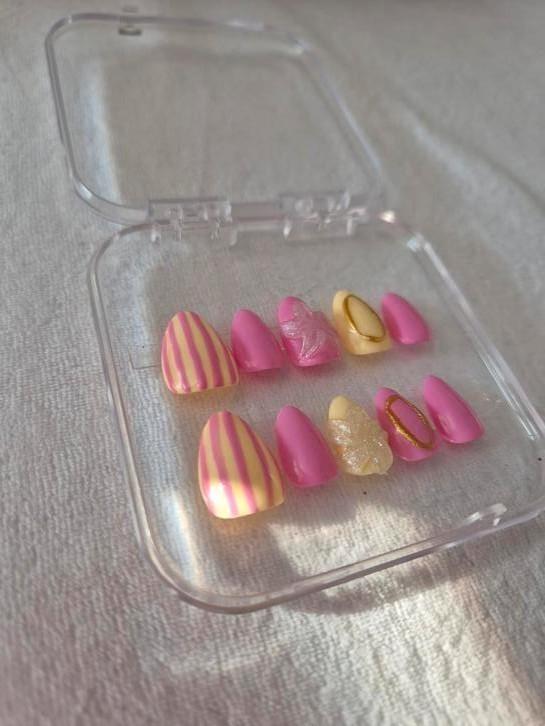 Press on nails, Sieraden, Tassen en Uiterlijk, Uiterlijk | Cosmetica en Make-up, Nieuw, Handen en Nagels, Verzenden