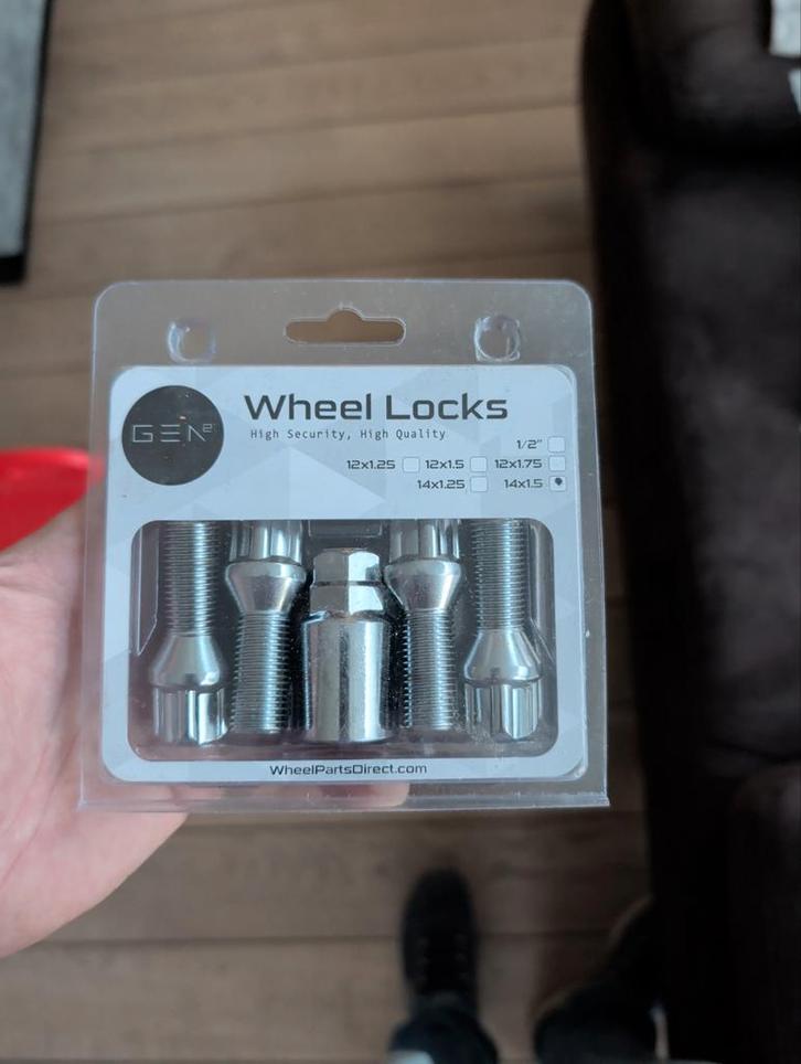 Nieuwe set wielbouten M14x1.5 conisch + wielsloten (WheelPar, Auto-onderdelen, Remmen en Aandrijving, Universele onderdelen, Nieuw