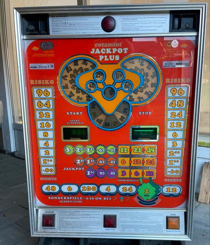 Gokkast Rotamint Jackpot plus (opknapper), Verzamelen, Automaten | Gokkasten en Fruitautomaten, Gebruikt, Overige munten, Met sleutels