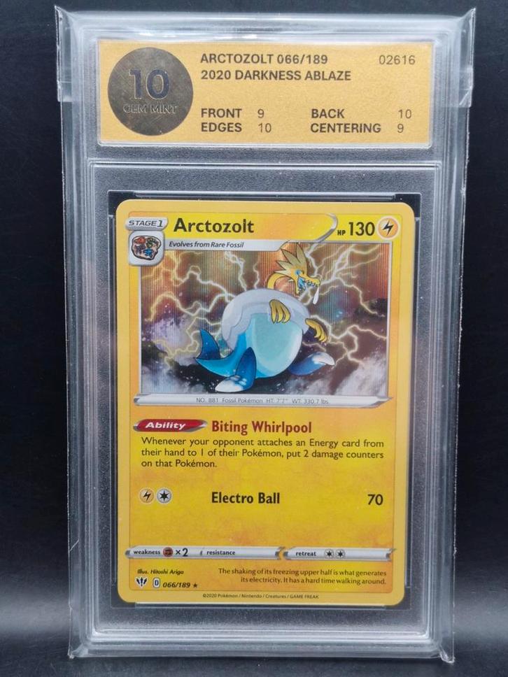 Arctozolt darkness ablaze #66 woetoe grading 10, Hobby en Vrije tijd, Verzamelkaartspellen | Pokémon, Zo goed als nieuw, Losse kaart
