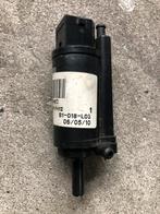 VOLVO Ruitensproeierpomp FH12, Ophalen