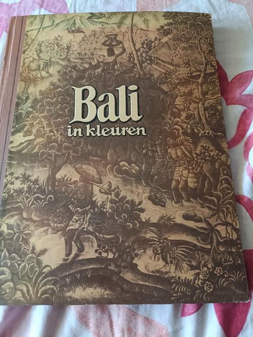 Bali in kleuren, verzamelalbum, 1951, Antiek en Kunst, Antiek | Boeken en Bijbels, Ophalen of Verzenden