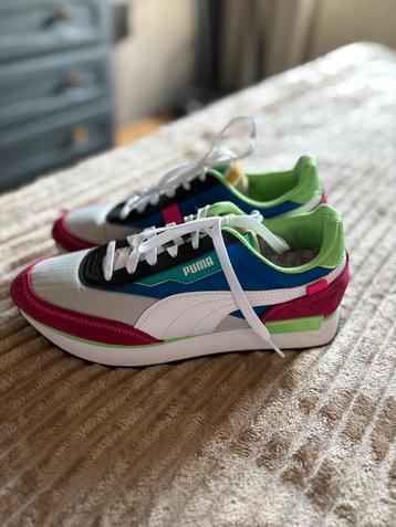 Puma Future Rider Play gave dames sneakers mt 39 ZGAN beschikbaar voor biedingen