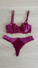 Victoria’s Secret Lingerie Set Roze Velours Kant 75C & M, Kleding | Dames, Ophalen of Verzenden, Roze, Victoria’s Secret, BH