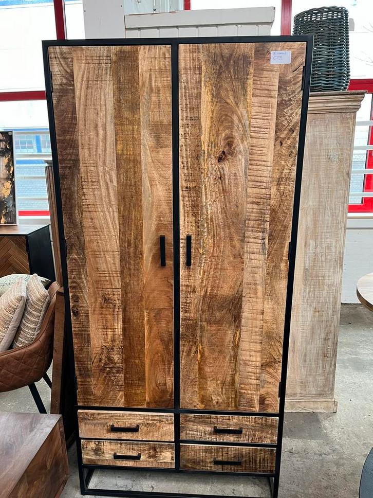 Magazijn Leegverkoop Dichte kast industrieel mangohout metal, Huis en Inrichting, Woonaccessoires | Overige, Nieuw, Ophalen of Verzenden