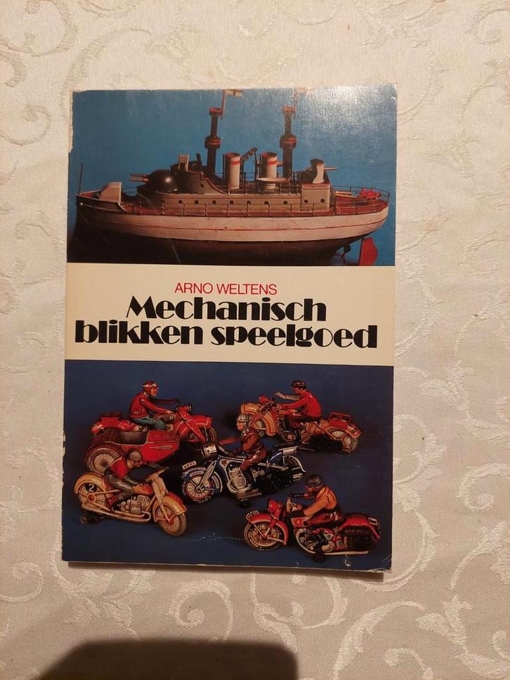 Mechanisch blikken speelgoed - Arno Weltens, Boeken, Hobby en Vrije tijd, Gelezen, Overige onderwerpen, Ophalen of Verzenden