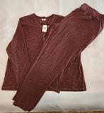 Nieuw Dames pyjama set kleur bordeauxrood maat 48, Livera, Ophalen of Verzenden, Nieuw, Maat 46/48 (XL) of groter