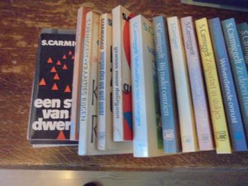 Simon Carmiggelt.  26 pockets/ boeken van deze beroemde man beschikbaar voor biedingen