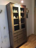 Grijs bruine vitrinekast, Ophalen, Eikenhout, 50 tot 100 cm, Zo goed als nieuw