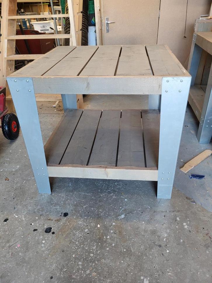 terrastafel /hobbytafel zie tekst advertentie, Tuin en Terras, Picknicktafels, Rechthoekig, Hout, Ophalen of Verzenden