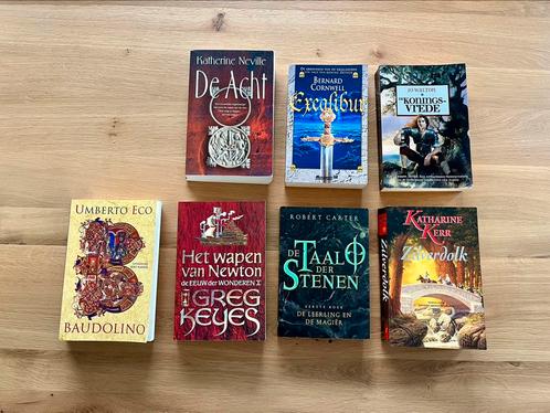 fantasy boeken, Boeken, Fantasy, Zo goed als nieuw, Ophalen of Verzenden