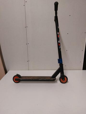 Black Dragon Stuntstep beschikbaar voor biedingen