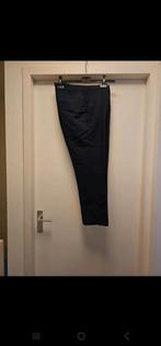 Marineblauwe pantalon/chino (maat 42), Ophalen of Verzenden, Zo goed als nieuw, Maat 42/44 (L), Lang