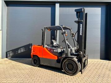 Nette Doosan D50C-5 heftruck beschikbaar voor biedingen