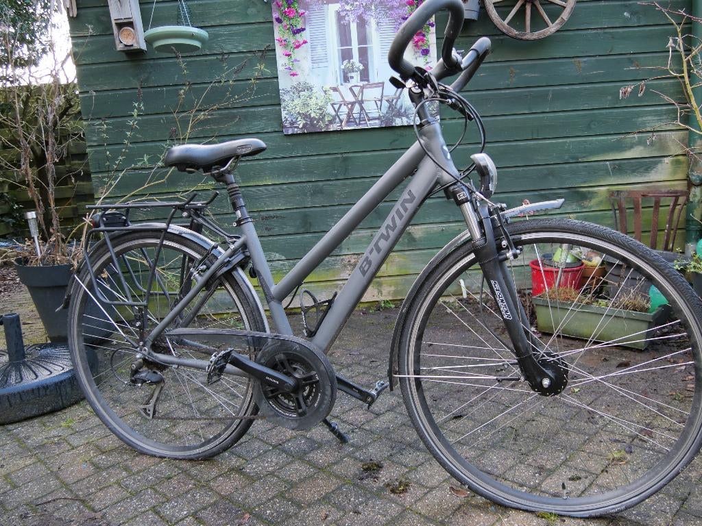 Btwin Hoprider 540 Stadsfiets, Fietsen en Brommers, Fietsen | Dames | Damesfietsen, Gebruikt, Versnellingen, Minder dan 47 cm