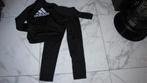 152 ADIDAS trainingspak zwart, Ophalen of Verzenden, Zo goed als nieuw, Jongen, Sport- of Zwemkleding