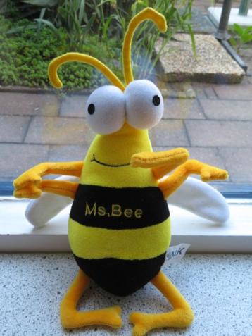 Ms Bee van Curing Allergy ALK Abello Knuffel BIJ bolle ogen beschikbaar voor biedingen