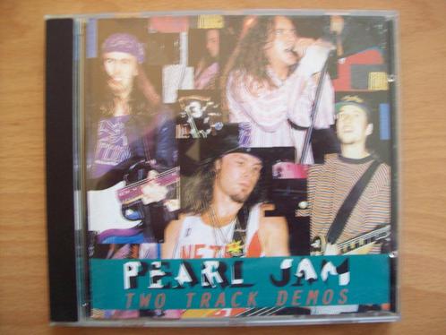 Pearl Jam - Two Track Demos (15 nummers), Cd's en Dvd's, Cd's | Hardrock en Metal, Zo goed als nieuw, Ophalen of Verzenden