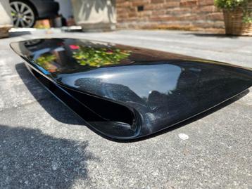 Subaru Impreza WRX hoodscoop / luchthapper  - zwart 32J beschikbaar voor biedingen