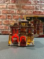 Lemax Engine House no 8 55228, Diversen, Kerst, Ophalen of Verzenden, Zo goed als nieuw