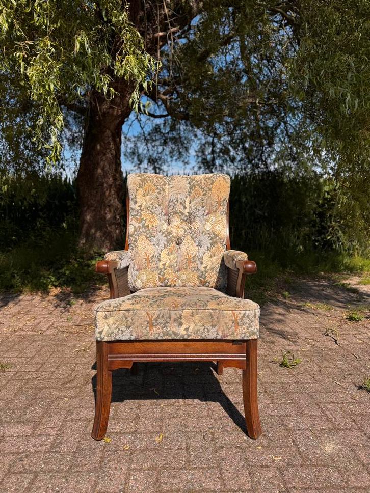 Antieke brocante fauteuil, Antiek en Kunst, Antiek | Meubels | Stoelen en Banken, Ophalen