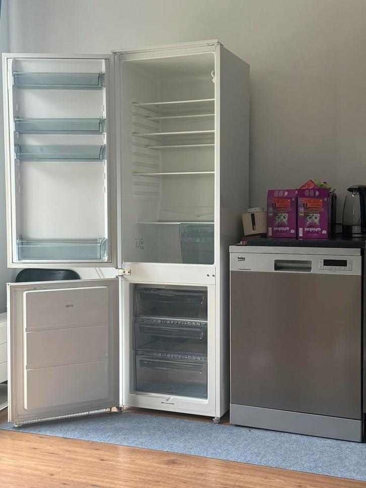 Koelkast AEG en  afwasmachine Beko, Witgoed en Apparatuur, Koelkasten en IJskasten, Gebruikt, Zonder vriesvak, 200 liter of meer