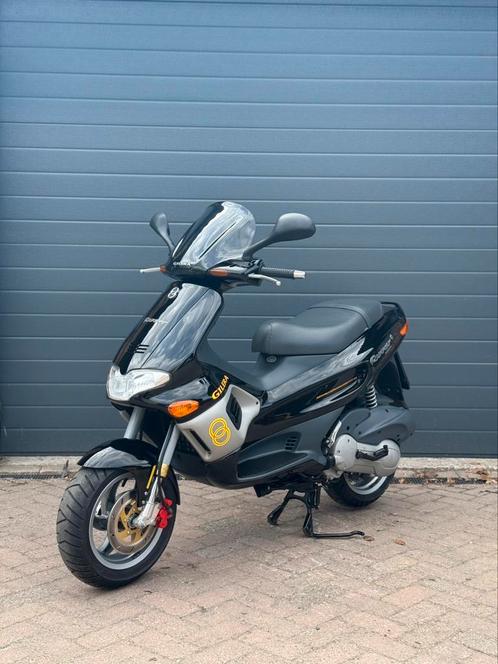 gilera runner 180cc 125cc Fxr Dd  dubbeldisk  UNIEK!, Fietsen en Brommers, Scooters | Piaggio, Zo goed als nieuw, Overige modellen