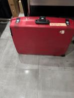Rode Delsey Koffer met Wieltjes, 60 tot 70 cm, Gebruikt, Hard kunststof, 45 tot 55 cm