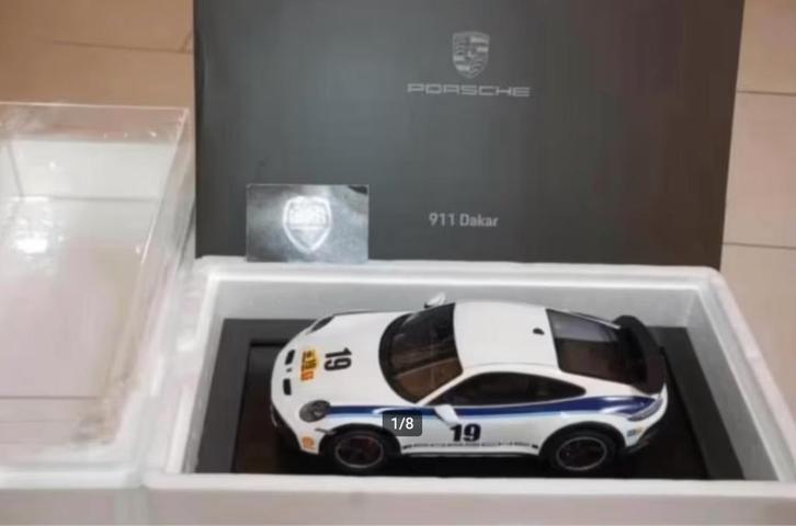 1:18 PORSCHE 911 992 DAKAR design 1974 #19 Spark inbox WRH, Hobby en Vrije tijd, Modelauto's | 1:18, Zo goed als nieuw, Auto, Overige merken