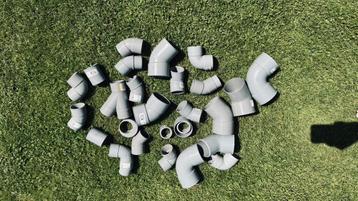 Diverse Vicoll bochten pvc beschikbaar voor biedingen