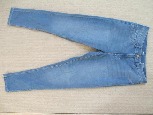 Lange spijkerbroek maat W30 (confectiemaat 38) merk C&A, Kleding | Dames, Spijkerbroeken en Jeans, Zo goed als nieuw, W30 - W32 (confectie 38/40)