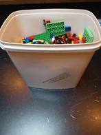 Grote emmer vol originele Lego poppetjes etcetera i.g.s., Ophalen, Zo goed als nieuw, Losse stenen, Lego