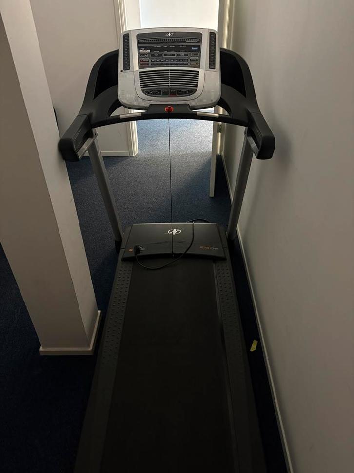 NordicTrack C700 Loopband - 2.75 CHP, Sport en Fitness, Fitnessapparatuur, Gebruikt, Loopband, Benen, Metaal, Ophalen of Verzenden