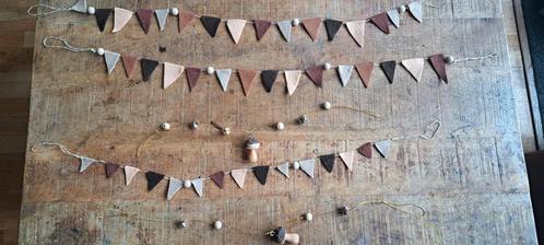 Vilt slinger poppenhuis seizoentafel feest, Kinderen en Baby's, Overige Kinderen en Baby's, Nieuw, Ophalen of Verzenden