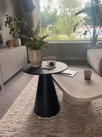 Bijzet tafel kwantum, Ophalen