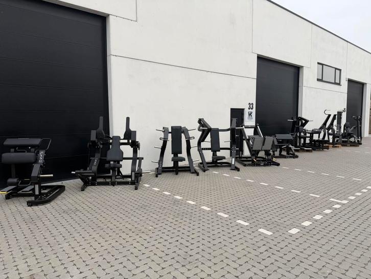 Technogym Pure strength set NIUWE STAAT BLACK ON BLACK, Sport en Fitness, Fitnessmaterialen, Zo goed als nieuw, Overige typen