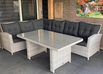 Luxe Hoge Loungeset / Dinerset. BEZORGING MOGELIJK beschikbaar voor biedingen