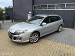 Renault Laguna Estate 1.5 dCi Dynamique, airco, trekhaak , a, Gebruikt, 4 cilinders, Leder en Stof, Origineel Nederlands