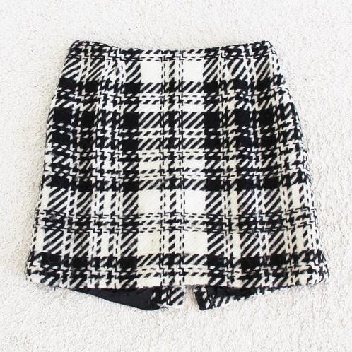 Prachtige InWear Rok 100% Wol - 95 (Maat 38) € 45,-, Kleding | Dames, Rokken, Zo goed als nieuw, Maat 38/40 (M), Boven de knie