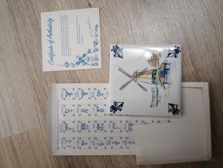Delfts Blauwe Tegels - Molen en Zeilboot, Antiek en Kunst, Antiek | Wandborden en Tegels, Ophalen of Verzenden