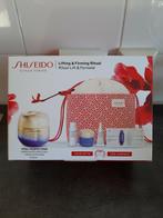 Shiseido Vital Perfection Cadeauset., Verzenden, Nieuw, Gehele gezicht, Verzorging